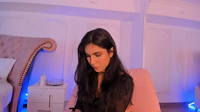 LucianaBlanco  online show from 05/23/26, 07:29