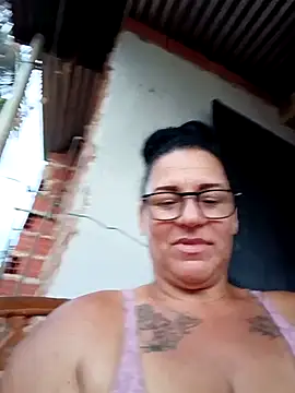 Snapshot of tugordita-hot chatting on 04/15/26, 10:21 tugordita-hot online show from 04/15/26, 10:21