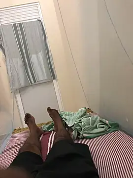 Snapshot of ranga-1984 chatting on 04/13/26, 12:05 ranga-1984 online show from 04/13/26, 12:05