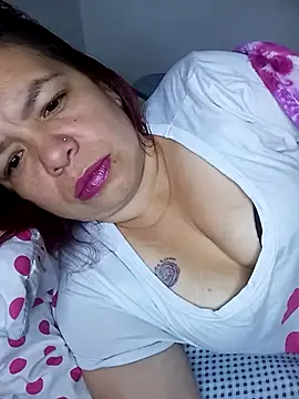 Snapshot of TabooAngel17 chatting on 04/09/26, 03:39 TabooAngel17 online show from 04/09/26, 03:39