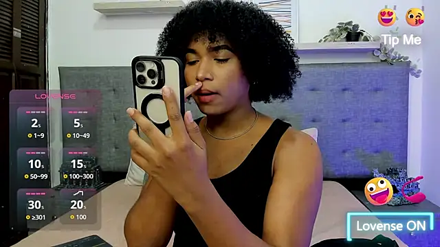 Snapshot of axel_colling1 chatting on 03/20/26, 09:19 axel colling1 online show from 03/20/26, 09:19