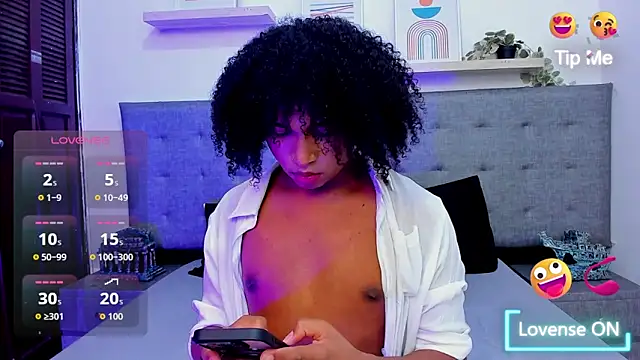 Snapshot of axel_colling1 chatting on 03/24/26, 08:58 axel colling1 online show from 03/24/26, 08:58