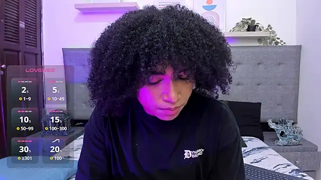 Snapshot of axel_colling1 chatting on 03/26/26, 09:20 axel colling1 online show from 03/26/26, 09:20