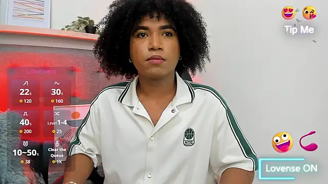 Snapshot of axel_colling1 chatting on 04/01/26, 08:28 axel colling1 online show from 04/01/26, 08:28