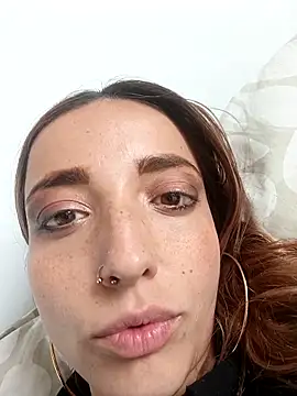 sidneey lovee online show from 04/14/26, 07:42