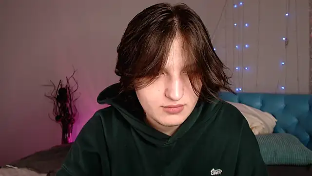 delalex online show from 03/25/26, 10:05