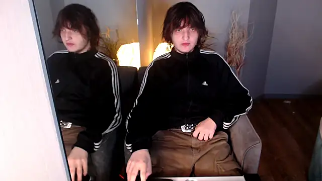 delalex online show from 05/27/26, 07:22