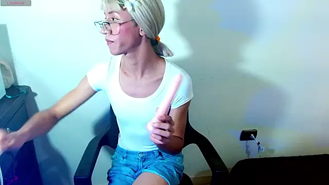 Andrea Nx online show from 03/30/26, 07:37