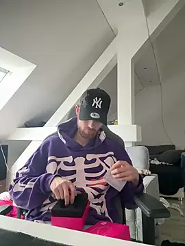 nomercy0807 online show from 04/02/26, 04:04