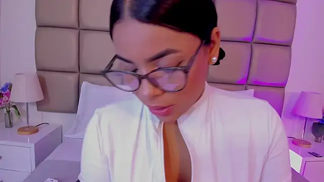 lilly williamss online show from 03/21/26, 03:22