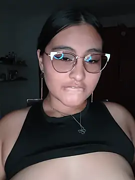 LaylaZurek  online show from 06/24/26, 01:48