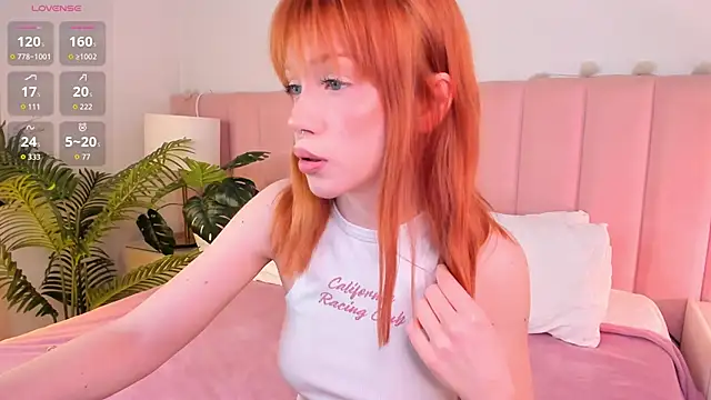 Snapshot of lisa_sunny_ chatting on 03/22/26, 10:24 lisa sunny online show from 03/22/26, 10:24