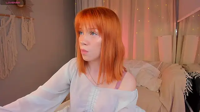 Snapshot of lisa_sunny_ chatting on 04/15/26, 07:58 lisa sunny online show from 04/15/26, 07:58