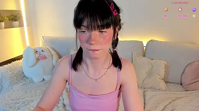 lisa sunny  online show from 07/02/26, 11:22