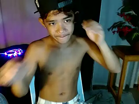 Snapshot of boynextdoorjosh chatting on 06/19/26, 06:18 boynextdoorjosh online show from 06/19/26, 06:18