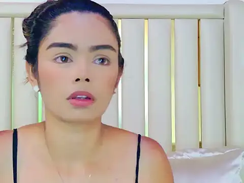 AnnieDesire online show from 04/16/26, 02:18