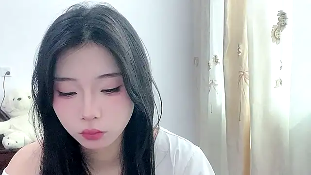 yiyibaby2026 online show from 04/04/26, 02:10