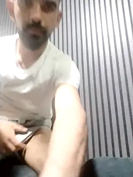 luys23 online show from 03/28/26, 04:23