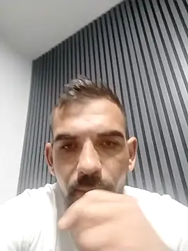 luys23 online show from 04/12/26, 03:22