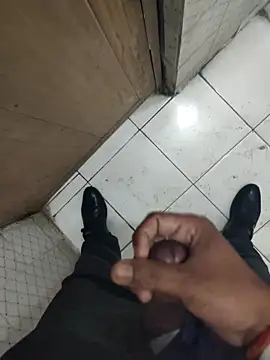 Snapshot of hotshweta chatting on 03/20/26, 01:49 hotshweta online show from 03/20/26, 01:49