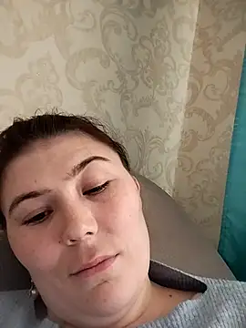 Stlla3704 online show from 04/01/26, 02:47