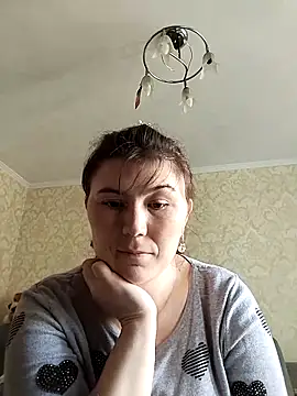 Stlla3704 online show from 04/02/26, 07:50