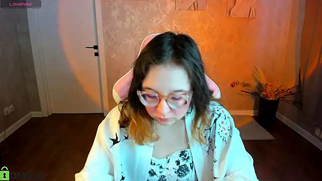 Aleks-caster online show from 04/14/26, 01:22