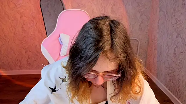 Aleks-caster online show from 04/15/26, 09:27