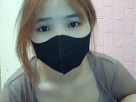 VyVy18 online show from 03/28/26, 01:22