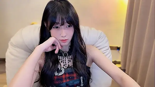 Snapshot of xiaooyee chatting on 03/23/26, 02:43 xiaooyee online show from 03/23/26, 02:43