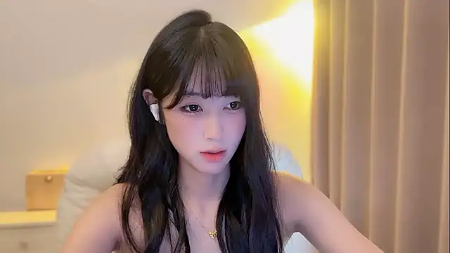 Snapshot of xiaooyee chatting on 03/25/26, 03:07 xiaooyee online show from 03/25/26, 03:07