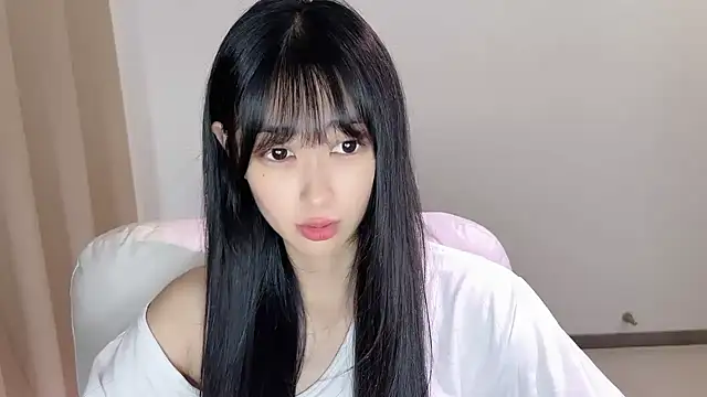 xiaooyee online show from 05/21/26, 02:35