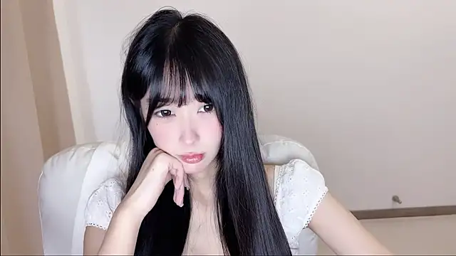 xiaooyee online show from 05/23/26, 01:59