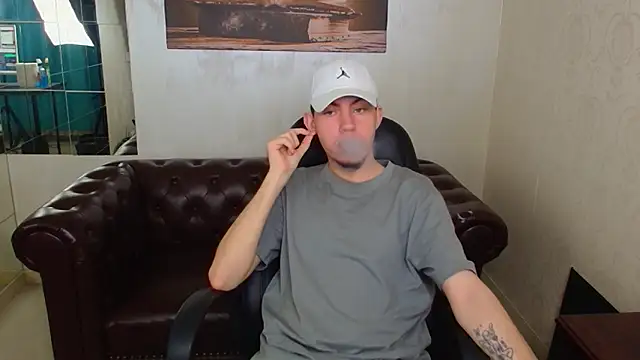 KrewVaughn online show from 04/09/26, 08:53