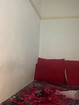 Snapshot of Caramel_Beauty chatting on 03/19/26, 05:39 Caramel Beauty online show from 03/19/26, 05:39