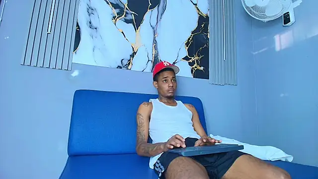 Snapshot of ARLO_MORRIS chatting on 03/20/26, 12:21 ARLO MORRIS online show from 03/20/26, 12:21