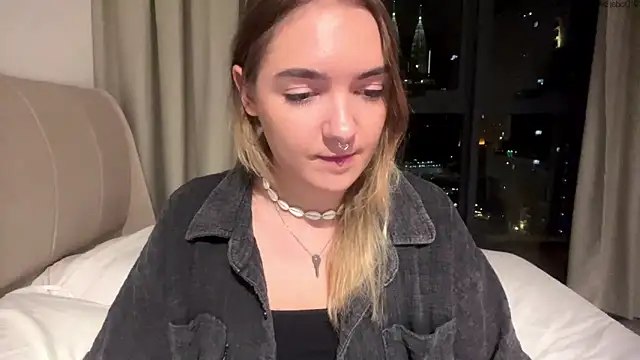 RoxyWet online show from 05/21/26, 02:13