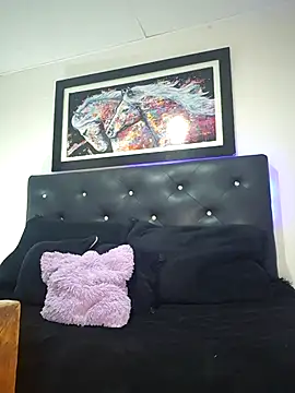 SabrinaWarren  online show from 03/26/26, 02:55