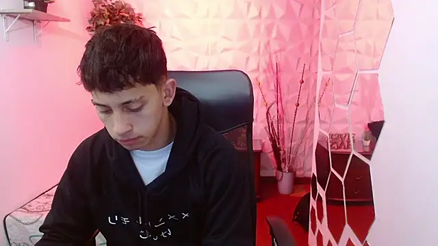 Kei 23 online show from 03/26/26, 11:27