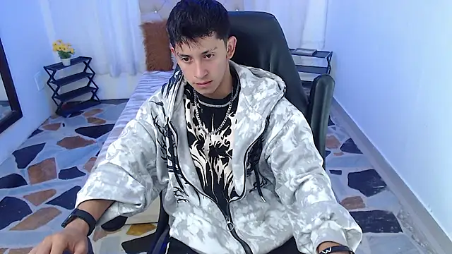 Kei 23 online show from 04/06/26, 11:22