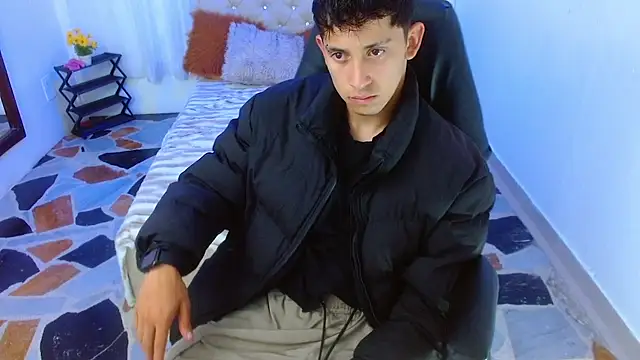 Kei 23 online show from 04/07/26, 11:32