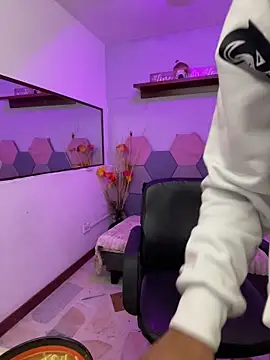 Kei 23 online show from 05/23/26, 04:39