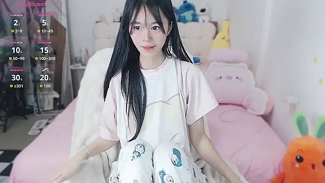 Snapshot of Rabbit1320 chatting on 03/27/26, 09:21 Rabbit1320 online show from 03/27/26, 09:21