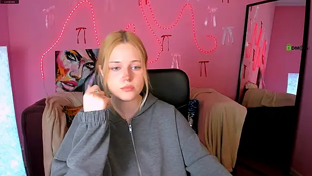 trixy melison online show from 04/04/26, 09:18