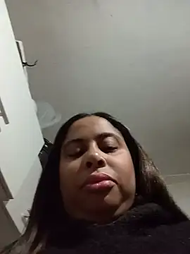 gatinha20257 online show from 06/07/26, 03:10
