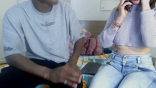 Ebony N Blonde online show from 04/10/26, 12:05