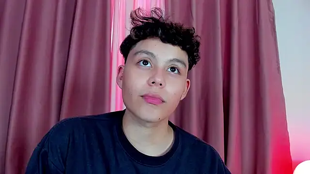 Snapshot of chico_medusa chatting on 03/16/26, 07:18 chico medusa online show from 03/16/26, 07:18