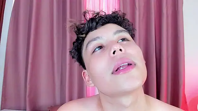 Snapshot of chico_medusa chatting on 03/19/26, 07:51 chico medusa online show from 03/19/26, 07:51