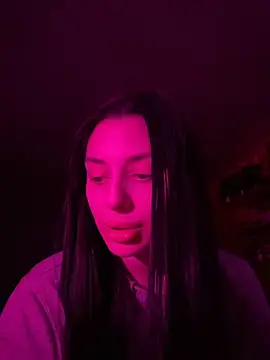 Snapshot of MishellKins chatting on 03/13/26, 04:57 MishellKins online show from 03/13/26, 04:57