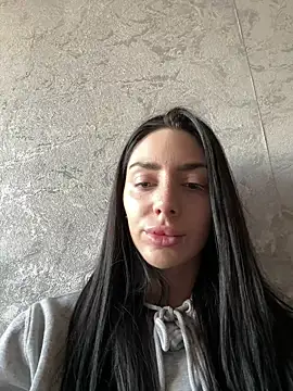 Snapshot of MishellKins chatting on 03/20/26, 01:05 MishellKins online show from 03/20/26, 01:05